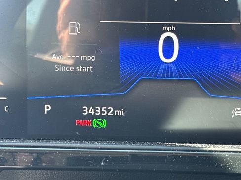 Used 2024 Volkswagen Taos S image 18