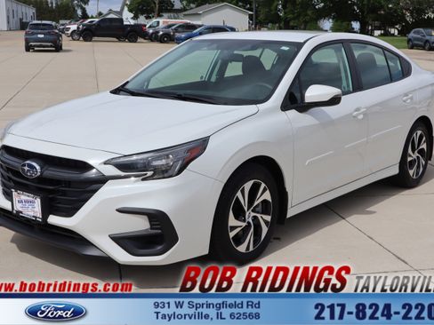 Used 2025 Subaru Legacy Premium AWD/4WD image 1