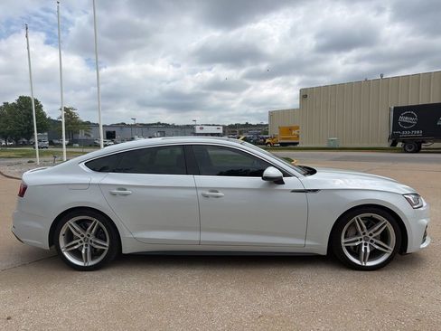Used 2018 Audi A5 2.0T Premium Plus w/ Premium Plus AWD/4WD image 4