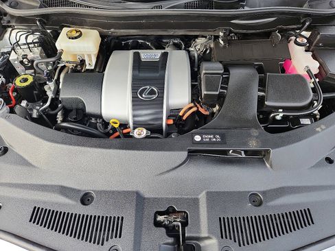 Used 2018 Lexus RX 450hL Luxury image 35