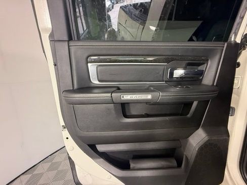 Used 2018 RAM 2500 Limited AWD/4WD image 32