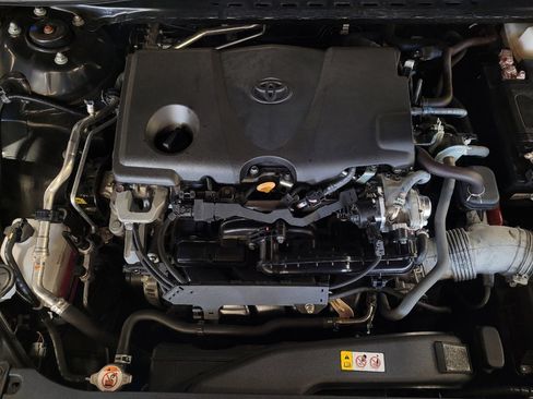 Used 2023 Toyota Camry SE w/ Cold Weather Package FWD image 30