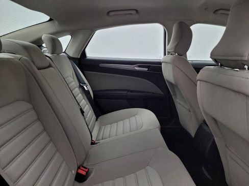 Used 2017 Ford Fusion S image 19