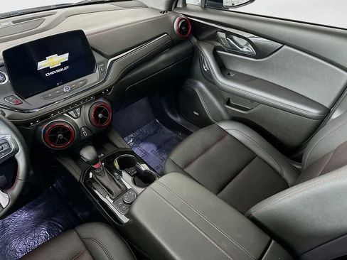 Used 2023 Chevrolet Blazer RS w/ Enhanced Convenience Package image 11