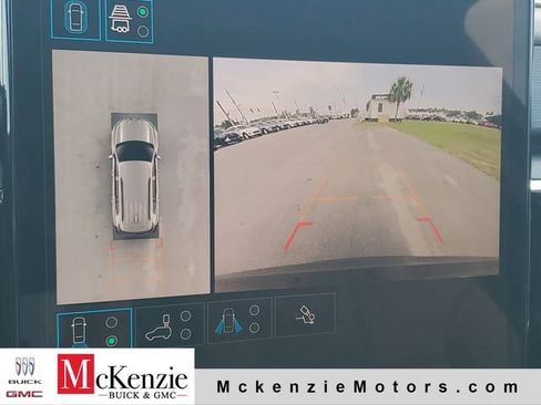New 2026 GMC Acadia Elevation w/ Black Edition FWD image 17