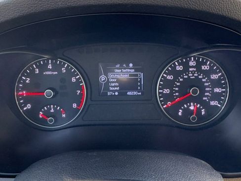 Used 2016 Kia Optima LX w/ LX Convenience Package image 17