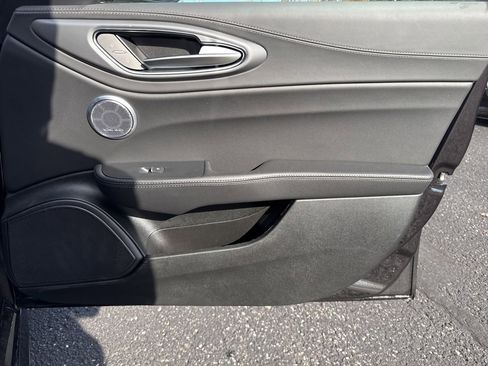 New 2025 Alfa Romeo Giulia AWD image 25