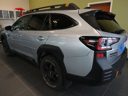 Used 2024 Subaru Outback Wilderness image 11