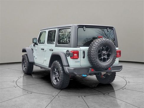Certified 2024 Jeep Wrangler Unlimited image 10