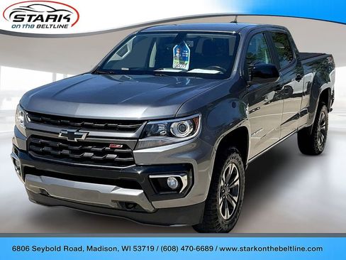 Used 2022 Chevrolet Colorado Z71 AWD/4WD image 2