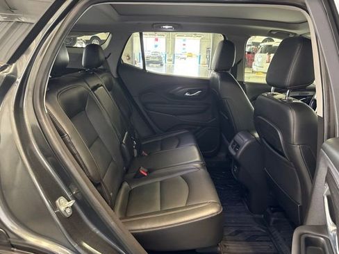 Used 2021 GMC Terrain SLT w/ Infotainment Package II AWD/4WD image 32