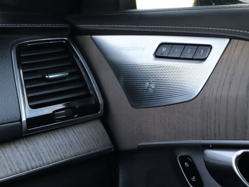 Used 2020 Volvo XC90 T6 Inscription w/ Protection Package image 15