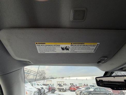 Used 2016 GMC Sierra 1500 SLE image 51