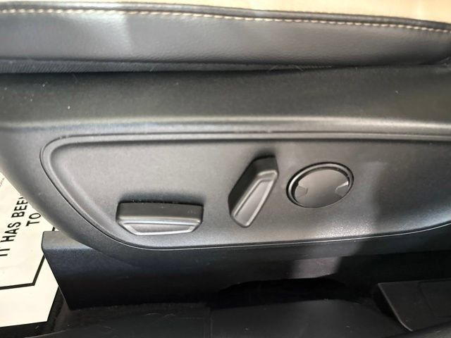 Used 2020 Ford Escape SEL FWD image 20