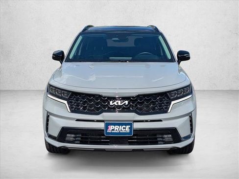 Used 2023 Kia Sorento SX AWD/4WD image 2