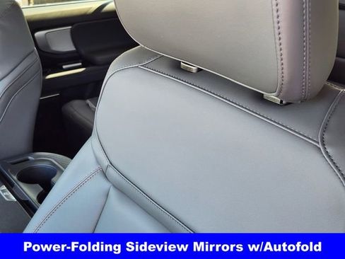 New 2025 Ford Expedition Max Active image 15