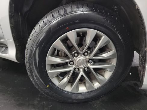 Used 2016 Lexus GX 460 Luxury w/ Preferred Accessory Package AWD/4WD image 10