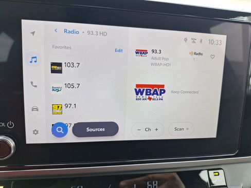 Used 2025 Toyota Camry SE image 24