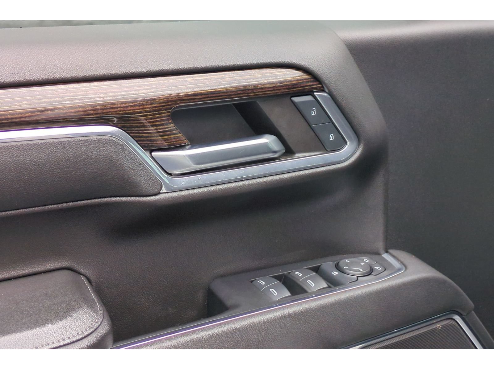Used 2024 GMC Sierra 1500 Elevation AWD/4WD image 23