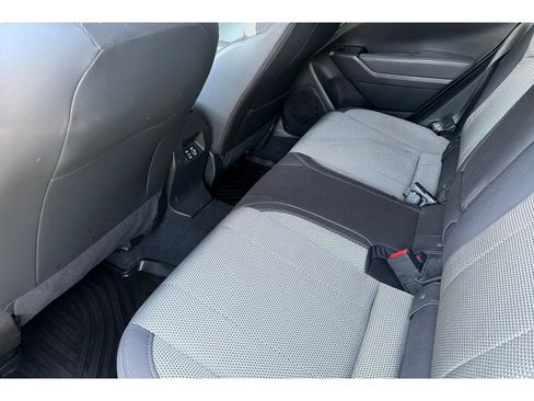 Used 2024 Subaru Crosstrek 2.0i Premium AWD/4WD image 14