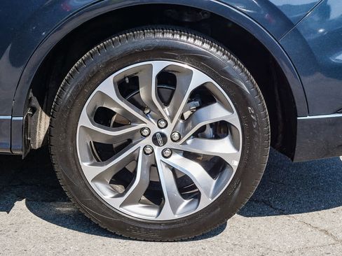Used 2023 Lincoln Aviator Grand Touring w/ Elements Package Plus AWD/4WD image 6