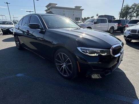 Used 2019 BMW 330i Sedan w/ Convenience Package RWD image 8