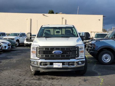 New 2026 Ford F250 XL w/ 360-Degree Camera Package image 2