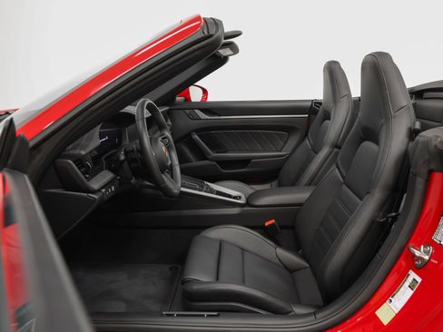 Certified 2026 Porsche 911 Carrera S RWD image 54