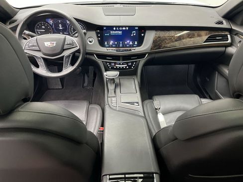 Used 2017 Cadillac CT6 Luxury AWD/4WD image 4