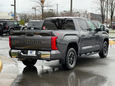 Used 2022 Toyota Tundra SR5 image 6