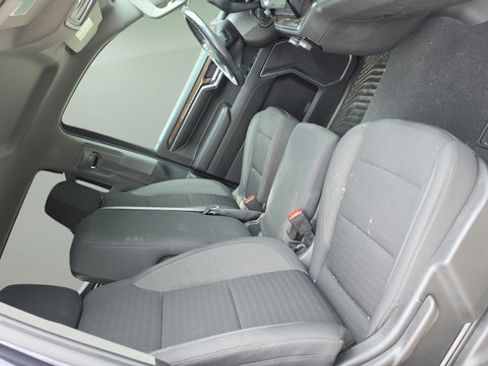 Used 2022 Chevrolet Silverado 1500 LT AWD/4WD image 14