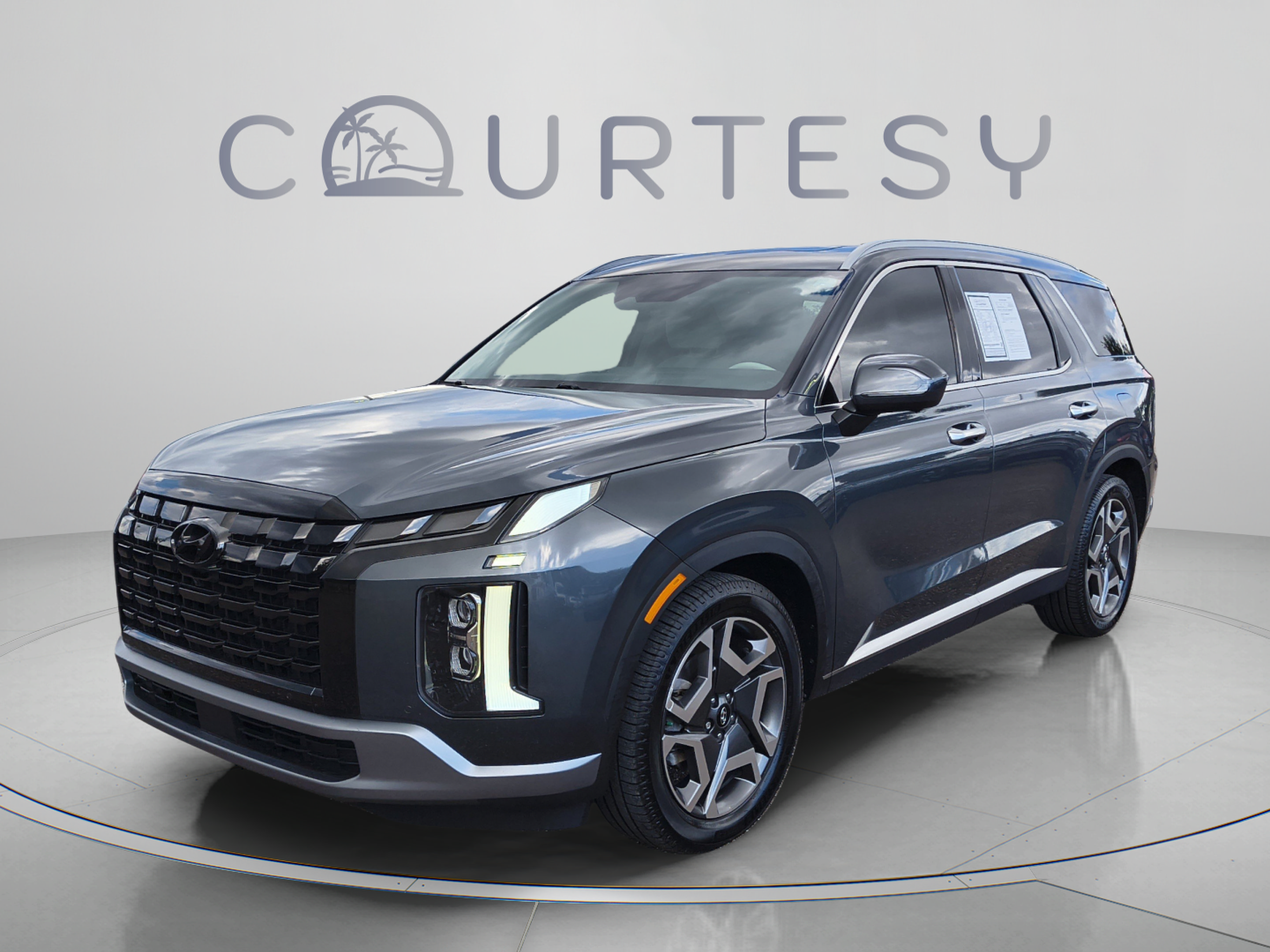 Certified 2023 Hyundai Palisade Limited FWD image 1
