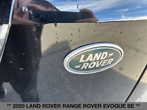 Used 2020 Land Rover Range Rover Evoque SE image 14