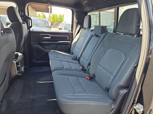 New 2026 RAM 1500 Big Horn AWD/4WD image 14
