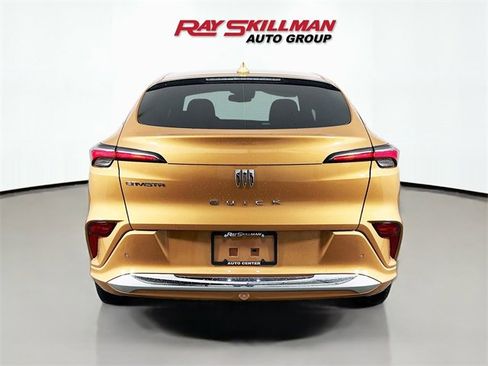 Used 2025 Buick Envista Avenir image 6