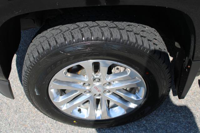 Used 2016 GMC Canyon SLT w/ Driver Alert Package AWD/4WD image 16