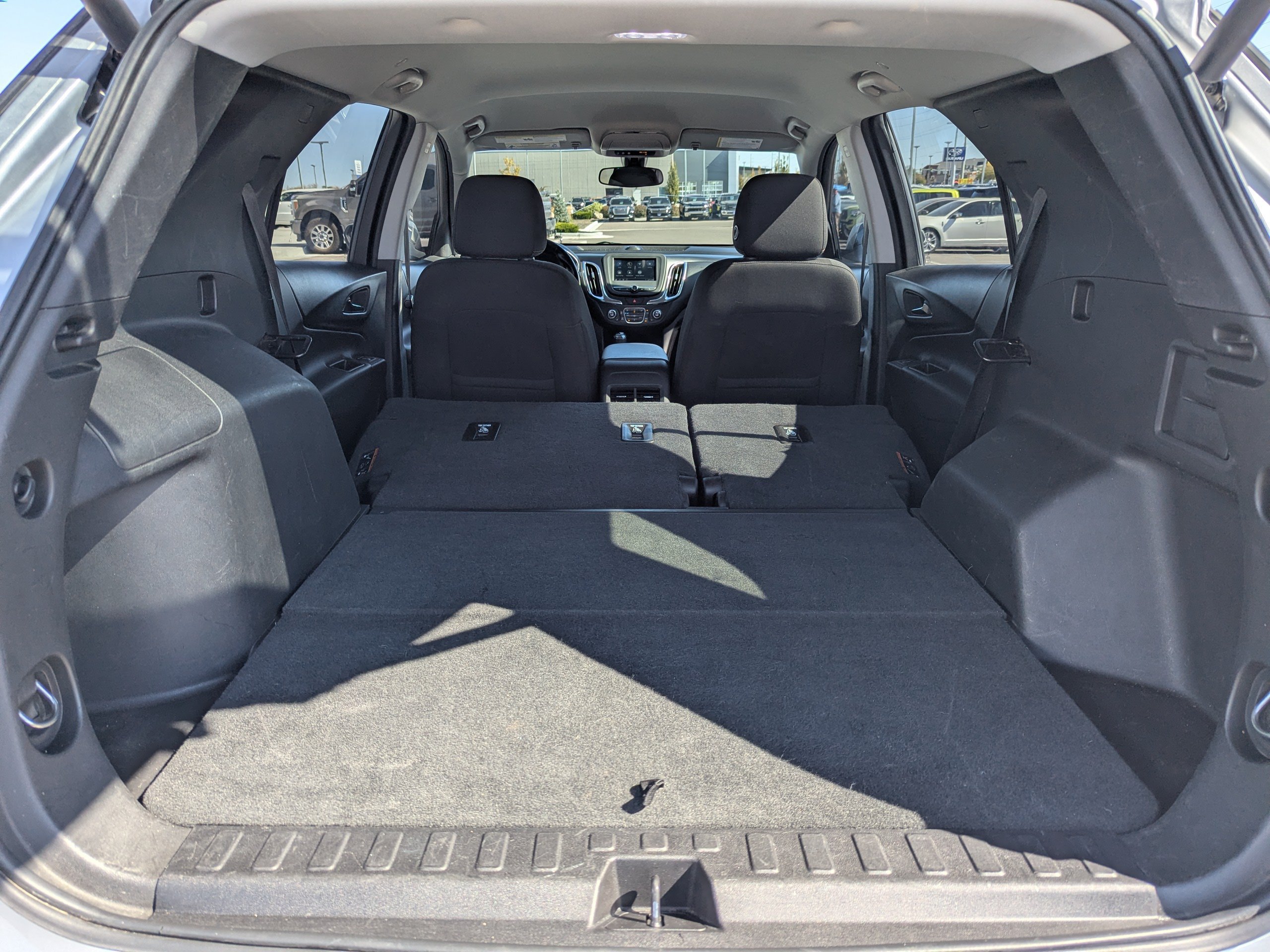 Used 2019 Chevrolet Equinox LT FWD image 34
