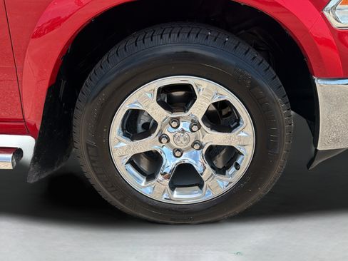 Used 2018 RAM 1500 Laramie AWD/4WD image 27
