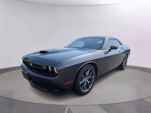Used 2022 Dodge Challenger GT RWD image 1