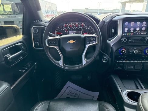 Used 2020 Chevrolet Silverado 3500 LTZ w/ LTZ Plus Package image 17
