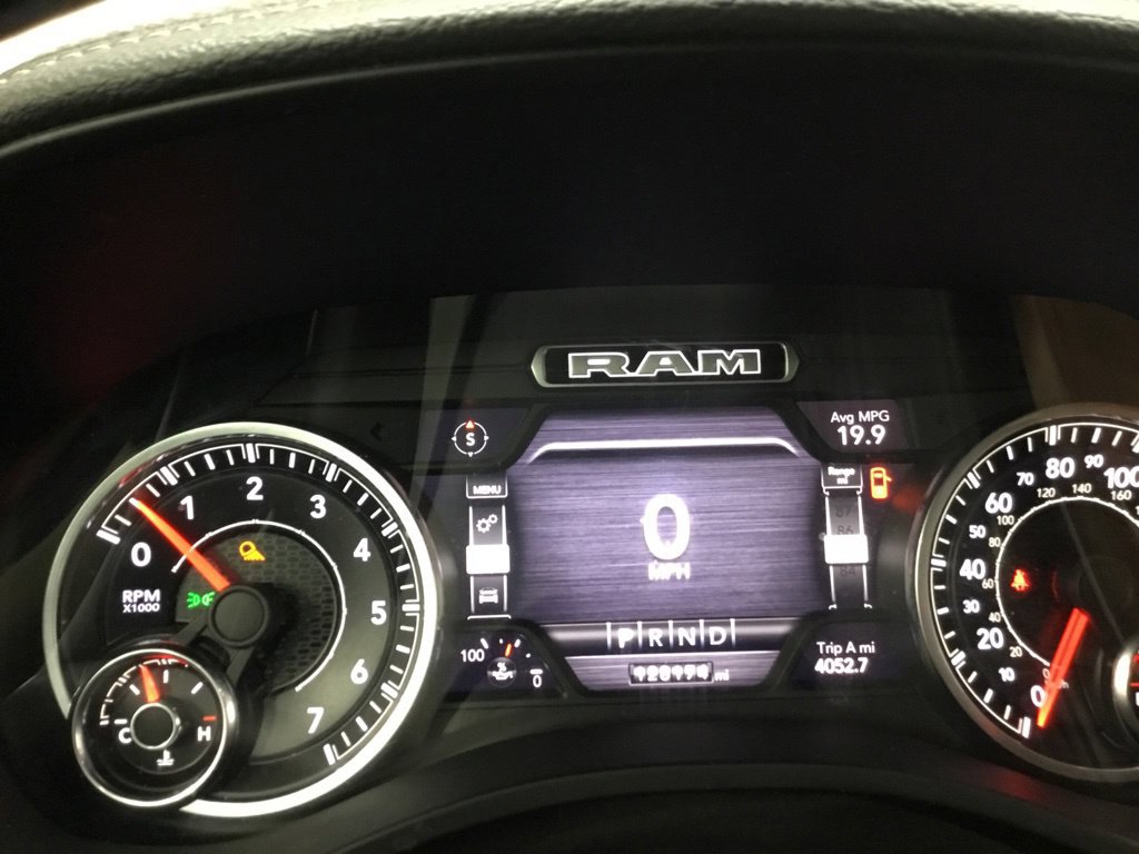 Used 2020 RAM 1500 Laramie AWD/4WD image 37