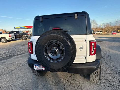 New 2025 Ford Bronco Badlands w/ Sasquatch Package AWD/4WD image 10