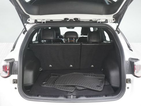 Used 2025 Jeep Compass Trailhawk AWD/4WD image 17