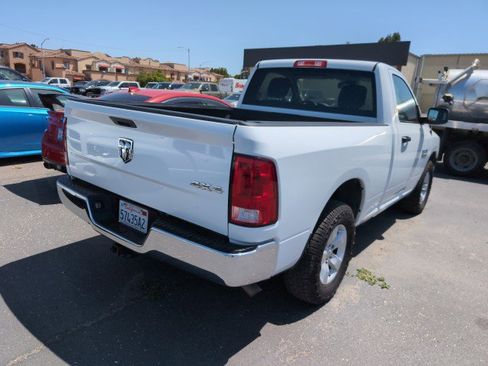 Used 2016 RAM 1500 Tradesman w/ Chrome Appearance Group AWD/4WD image 3