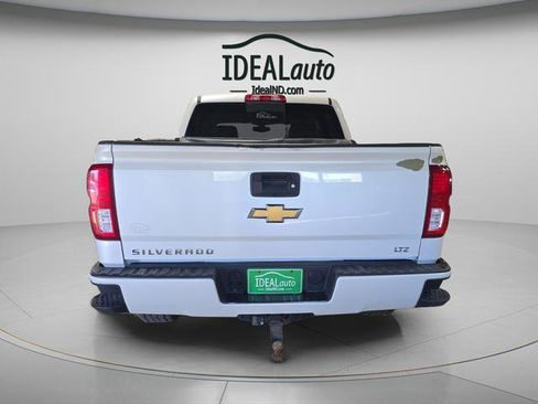 Used 2018 Chevrolet Silverado 1500 LTZ Z71 AWD/4WD image 5