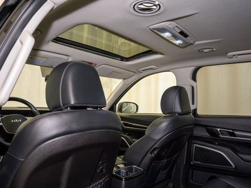 Certified 2024 Kia Telluride S w/ S Sunroof Package image 8