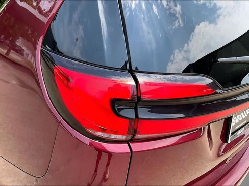 Used 2022 Chrysler Pacifica Touring-L FWD image 28