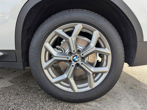 Used 2023 BMW X4 xDrive30i w/ Convenience Package image 16