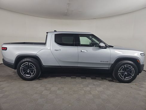Used 2025 Rivian R1T Adventure image 6