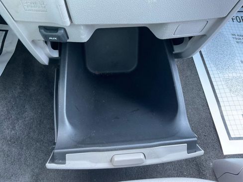 Used 2014 Honda Odyssey EX image 26